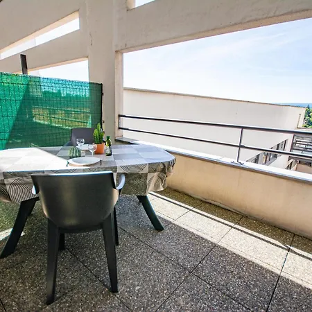 L'Escale, Proche Ville, Parking, Terrasse, Netflix Montbéliard Exterior photo
